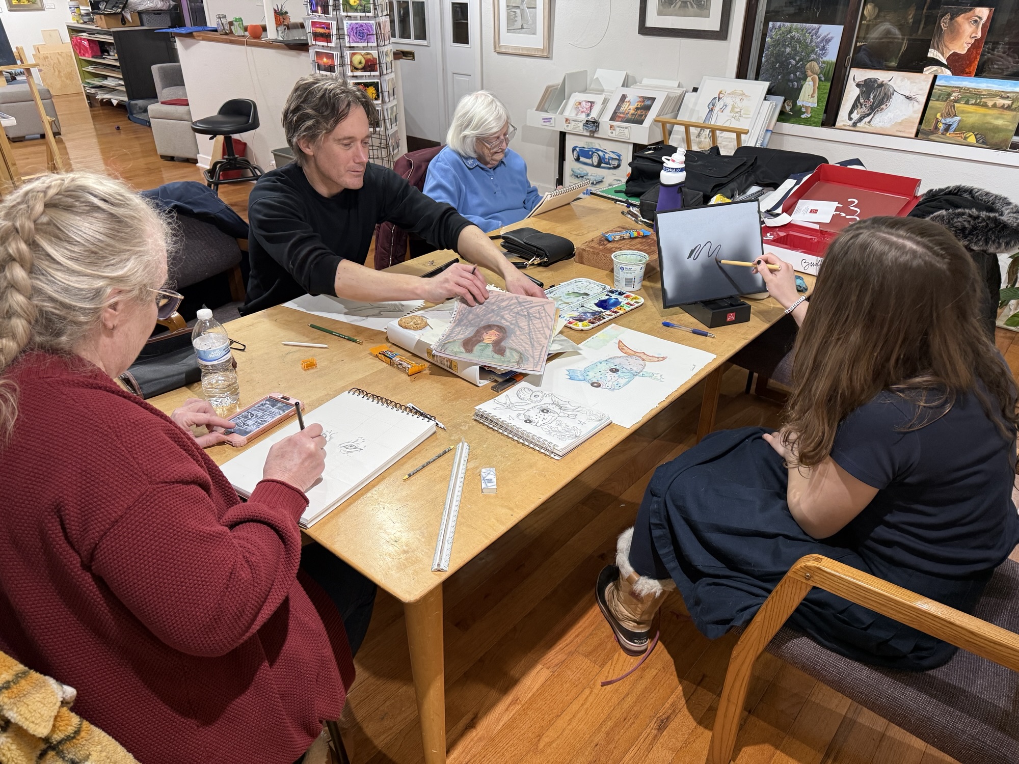 A full studio last night.